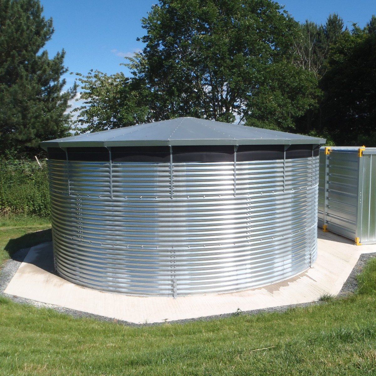 200000L GALVANISED STEEL WATER TANK Tanks IE